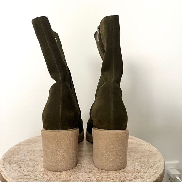 La Canadienne Zeb Suede Bootie in Dark Green Size 10 NWOB - Picture 10 of 13